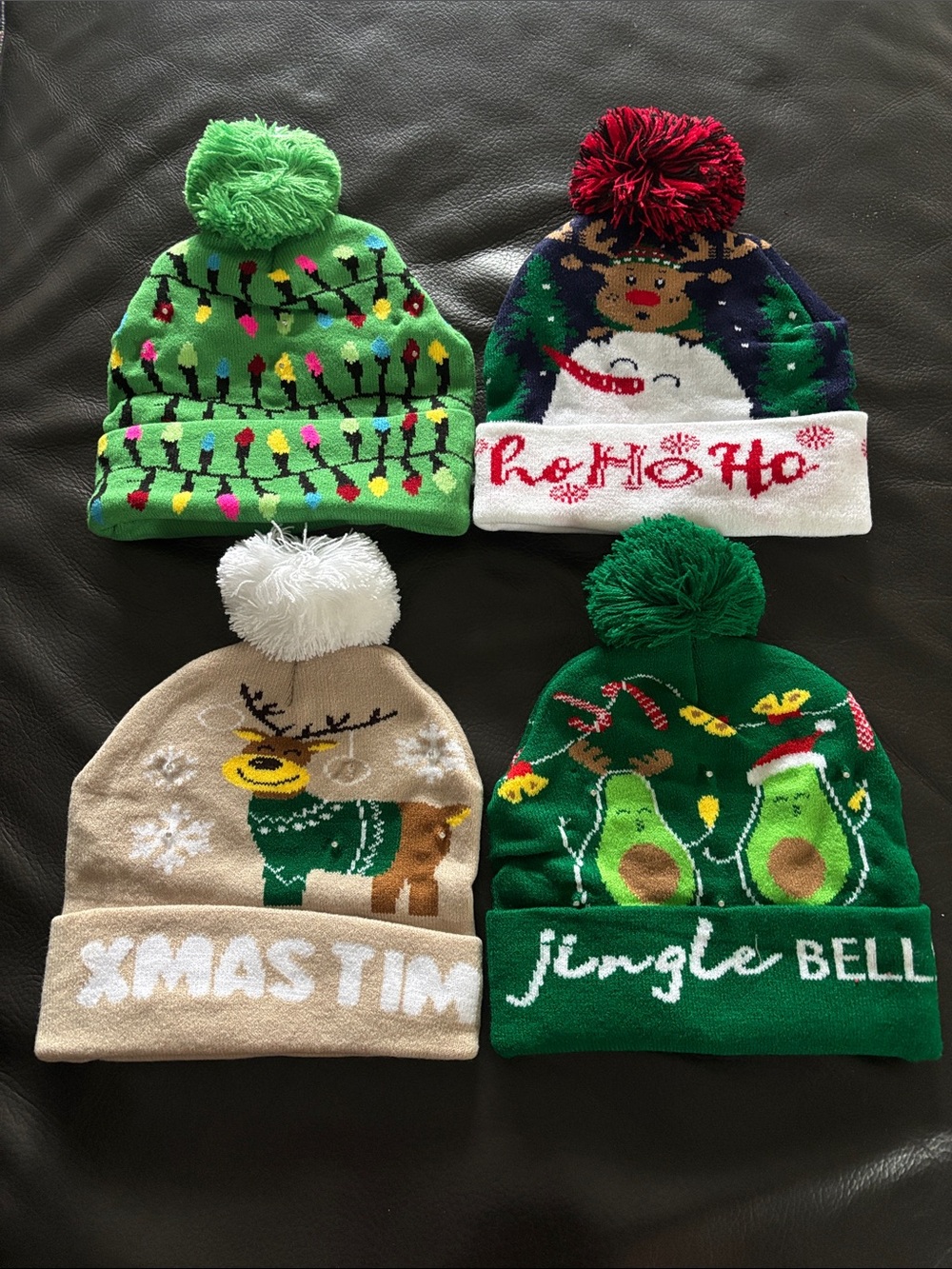 Light-Up Christmas Beanie Hat - Pick 1 (buy now) 🦩🦩🦩